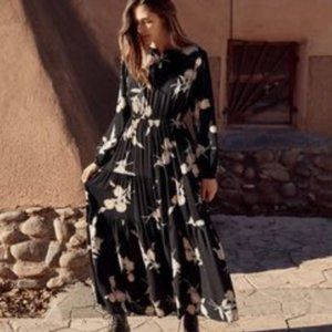 NWT Christy Dawn River Dress